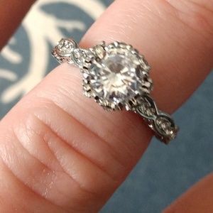 Beautiful ornate engagement ring 925 silver